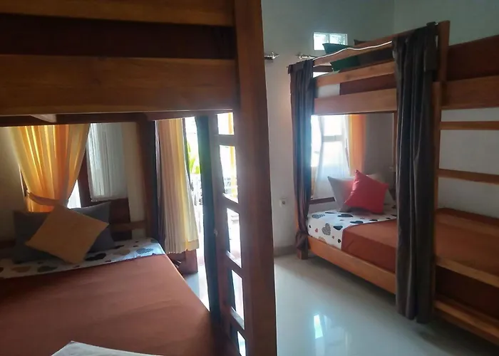 Gedhong Hostel